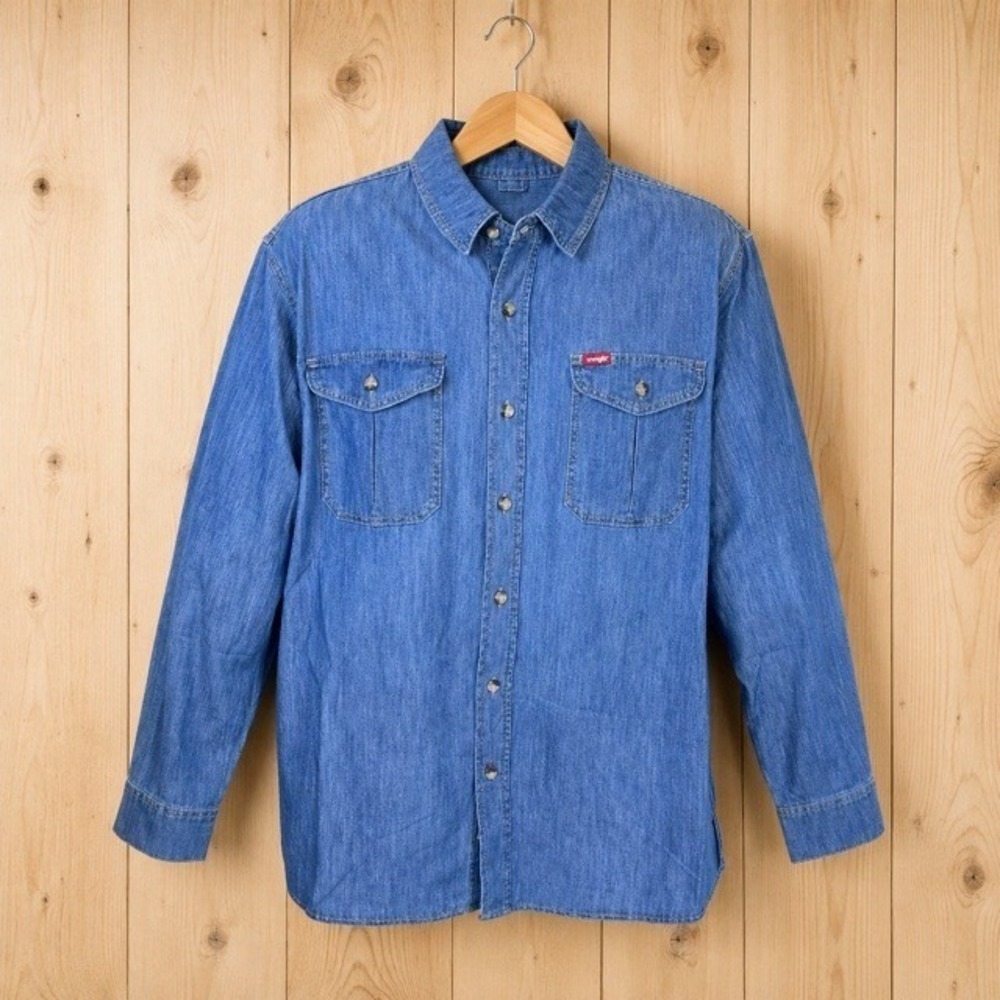 Wrangler Denim Shirt Mens Small Blue Stretch Relaxed Fit Western Work NWT